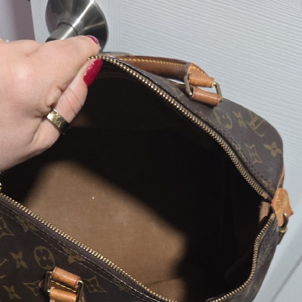 Louis Vuitton Vintage Speedy 30 - Picture 7 of 8